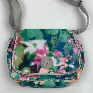 Kipling Floral Nylon Crossbody Messenger Bag Green pink White Gray Strap EUC